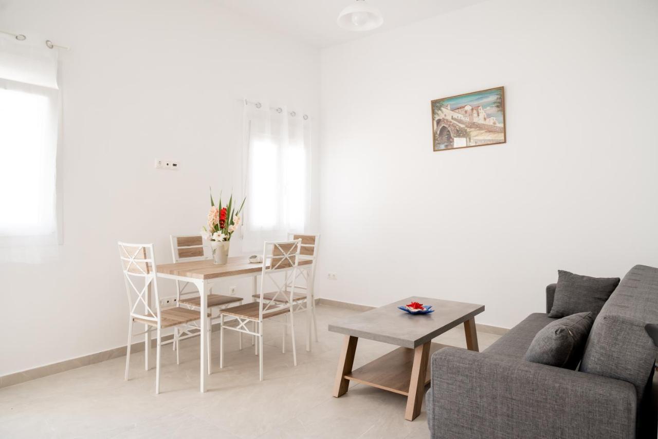 Agrari  Spilia Apartments & Suites Mykonos מראה חיצוני תמונה